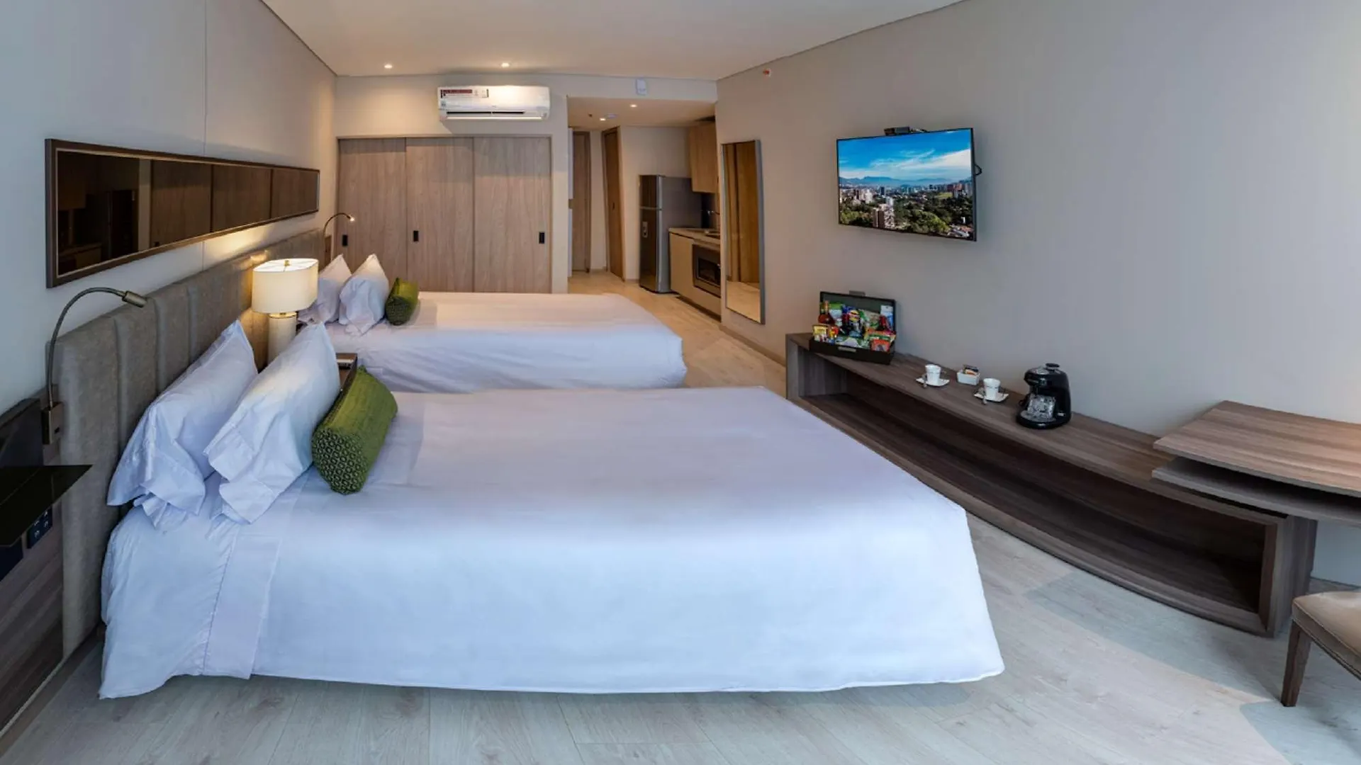Hotel York Luxury Suites Medellin By Preferred