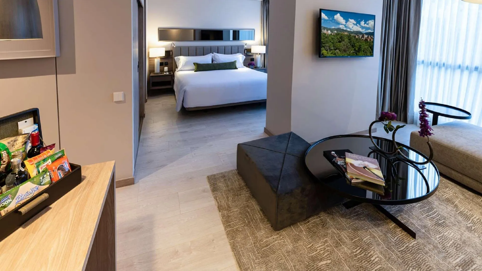 Hotel York Luxury Suites Medellin By Preferred