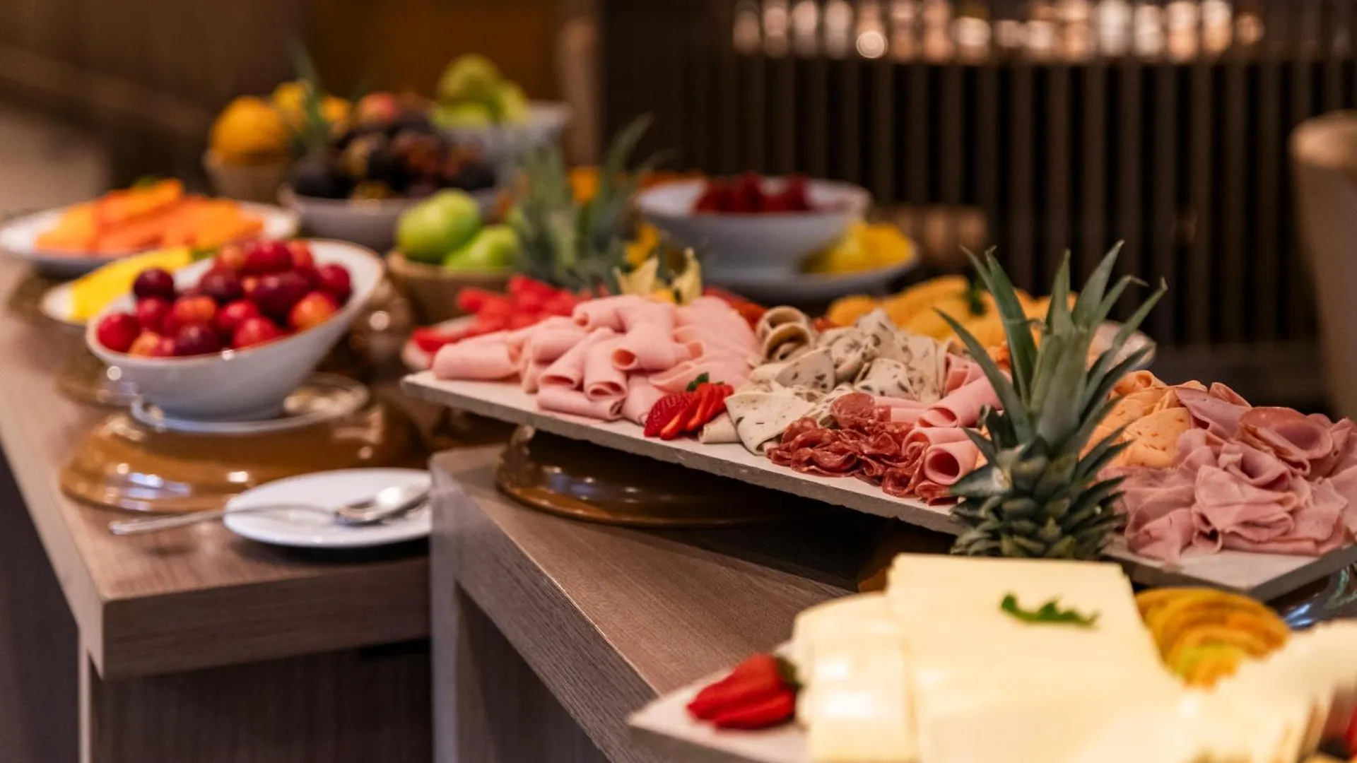 Hotel York Luxury Suites Medellin By Preferred