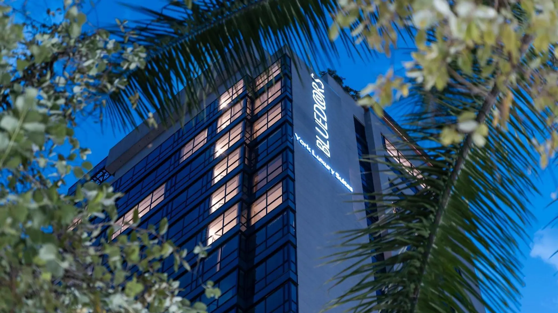 Hotel York Luxury Suites Medellin By Preferred